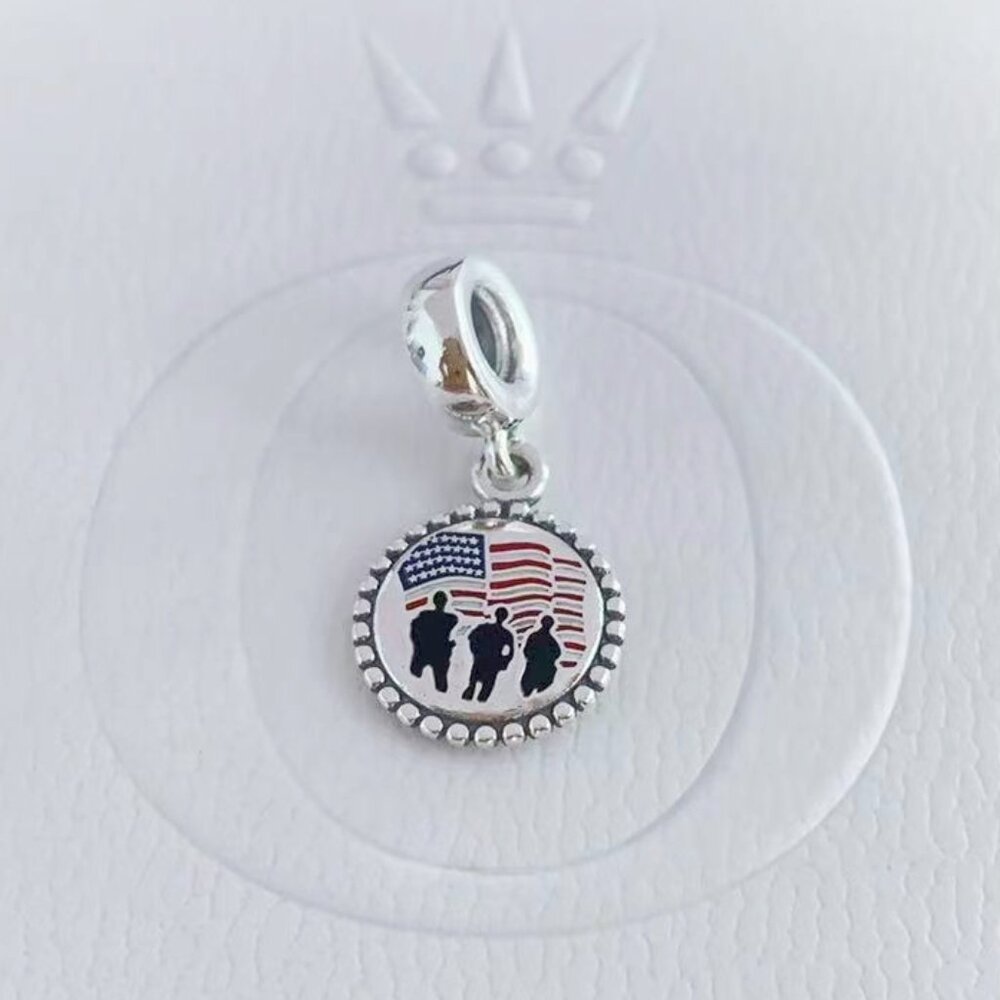 Pandora U.S. Army's Exclusive Charm